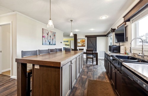 Port Clinton House | Cozy Waterfront Retreat with Private Deck & Fire Pit in Port Clinton, Ohio