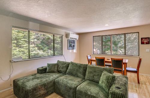 Cottage Grove House | Creative Escape! Eagle's Nest Hideaway