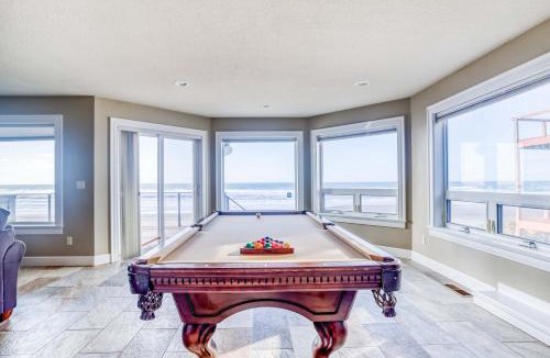 Lincoln Beach House | Crown Jewel