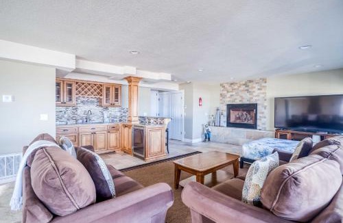 Lincoln Beach House | Crown Jewel