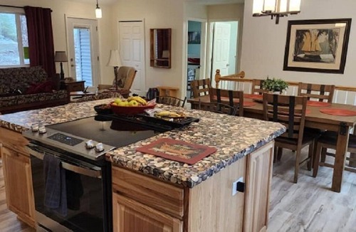 Frankfort House | Crystal Lake Getaway New Spatious walkout ranch. a Mile to Frankfort Mi Beaches