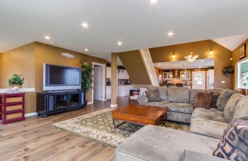 Roads End House | Crystal Rose Home and Cottage