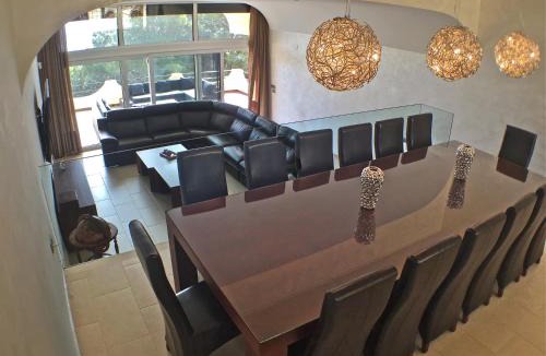 Cap Roig Villa | Cui Bono
