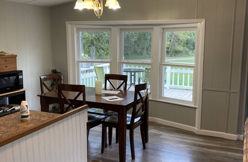 Hale House | Cute Home on many acres with access to East Stylus Lake and ponds