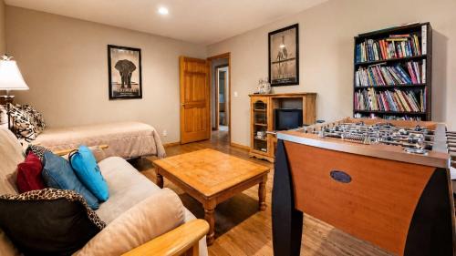 Sunriver House | Cypress 27