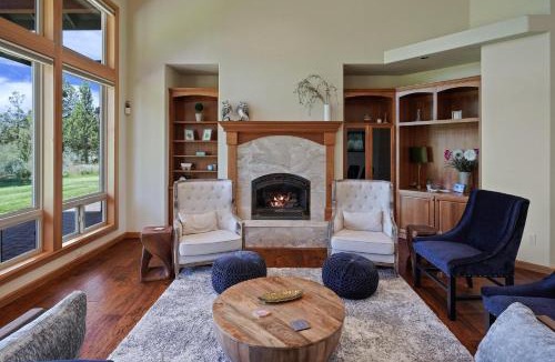 Bend House | Dara Oaks
