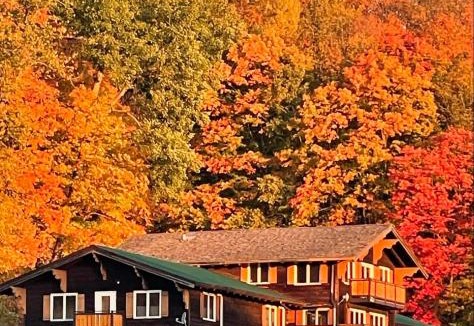 Upson Hotel | Davos Chalet