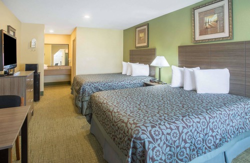Abbeville Hotel | Days Inn by Wyndham Abbeville