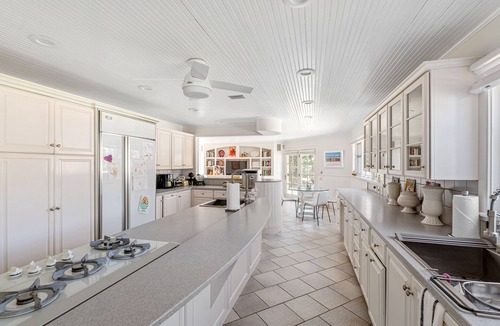 Remsenburg House | Dazzling 2-acre estate with Carriage House, pool, hot tub & pickleball/tennis