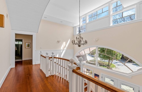 Remsenburg House | Dazzling 2-acre estate with Carriage House, pool, hot tub & pickleball/tennis