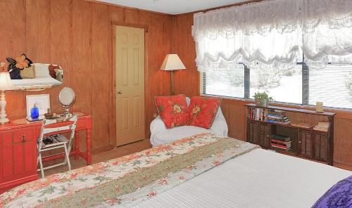 Wimberley House | Deja View Cabin