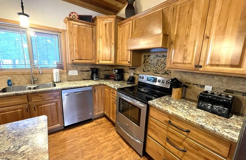 Spring Brook House | Dells Paradise Pines @ Spring Brook Resort