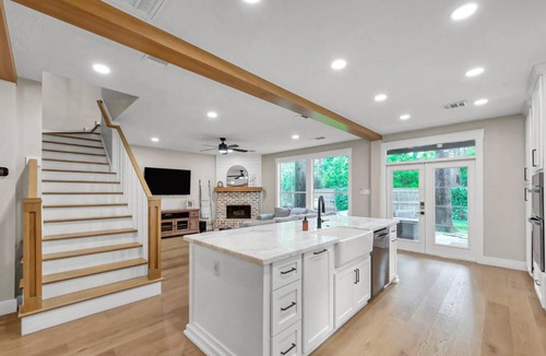 College Park House | Delta Mill Circle