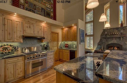 Truckee Cabin | Deluxe 4 Bedroom, 4 Bathroom, Sleeps 10+2, On Golf Course
