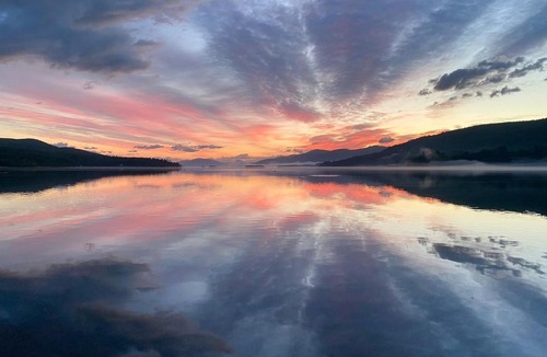 Lake George Hotel | Depe Dene Lakeside Resort