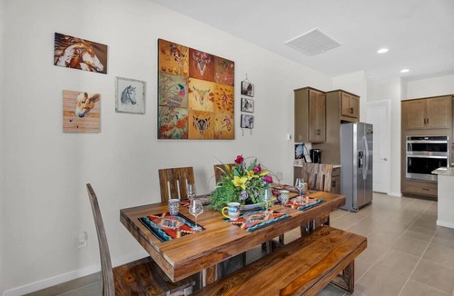 Pinal County House | Desert Oasis | Private Ensuite & Family Friendly