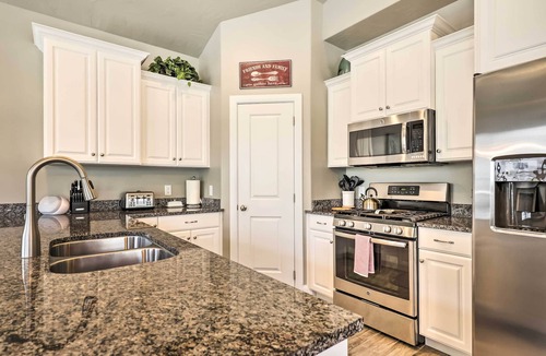 Sienna Hills House | Desert Rose Townhome: 35 Mi to Zion & State Parks