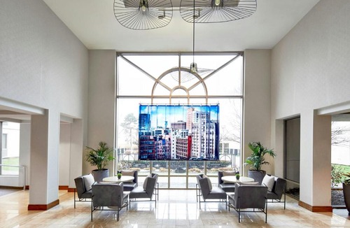 Romulus Hotel | Detroit Metro Airport Marriott