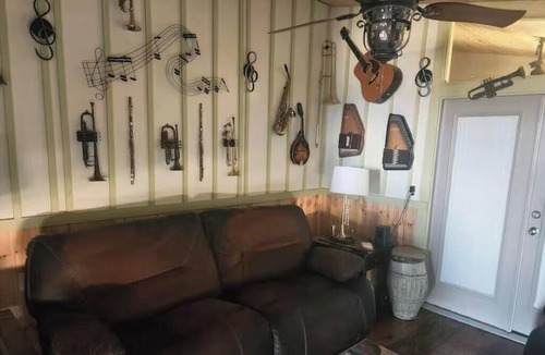 Long Beach House | Dewey's Beach House