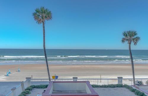 Ortona Park Resort | Direct oceanfront, fantastic ocean view, separate bedroom ! - Pools open !
