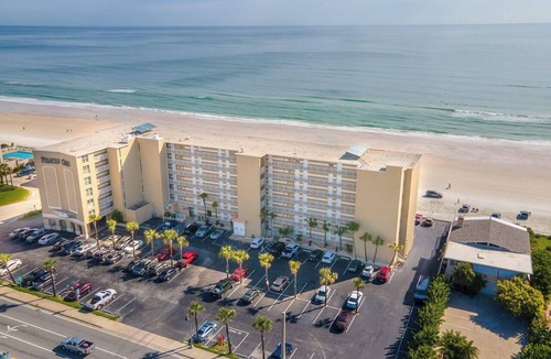 Daytona Beach Shores Apartment | "Direct Oceanfront Studio Condo" Near Sunglow Pier. Under building renovations.
