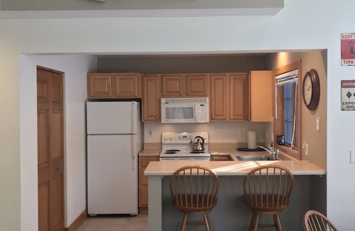 Boyne Falls Condo | Disciples Village Slopeside on Boyneland
