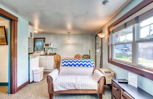 Downtown Cannon Beach House | Dog-Friendly Beach Cottage with Free WiFi - a Block from Beach