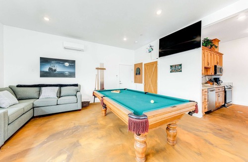 Garibaldi House | Dog-friendly, brand new home with pool table, AC & washer/dryer - near beach