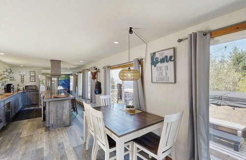 Port Orford Cabin | Dog-friendly cabin tucked Into the trees with WiFi, washer&dryer, & ocean views