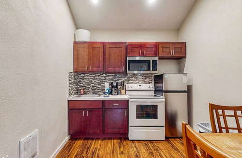Rockaway Beach Cabin | Dog Friendly Oceanside Escape with Easy Beach Access and Peaceful Surroundings