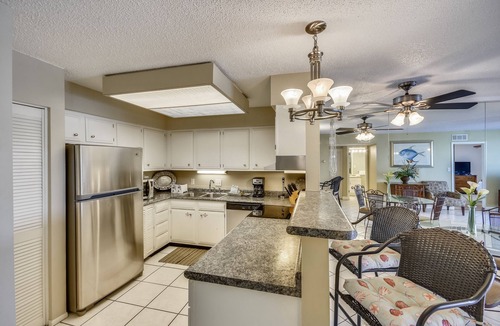 Holiday Isle Condo | Dolphin Point 303c 2 Bedroom Condo by RedAwning