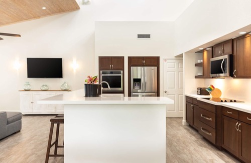 Key Largo Hotel | Dolphin Point Villas