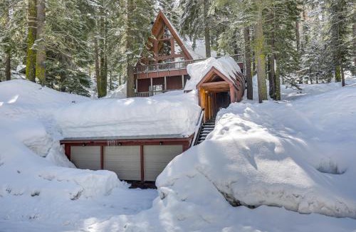 Truckee House | Donner Lake Views: Rustic Truckee Cabin!