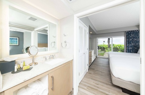 Ocean Park Hotel | DoubleTree Suites by Hilton Melbourne Beach Oceanfront
