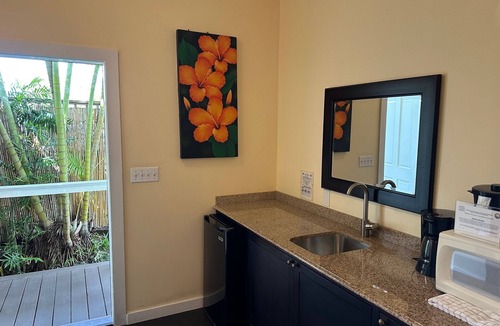 Uptown - Upper Duval House | Douglas House - Adults Only