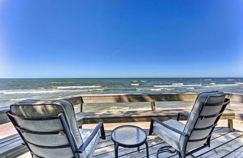 Douglas Cottage | Douglas 'Whispering Winds' Cottage w/Beach!
