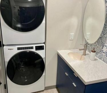 Marshall Apartment | Downtown 2BR Apartment