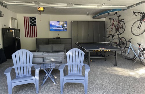 Fish Creek Condo | Downtown Fish Creek Luxury Getaway 3BR/2.5BA, Game Room, Elevator & Deck Views!