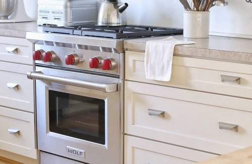 Charlevoix Cottage | Downtown! Huge 3,000 sq. ft Historic CVX Cottage, Sleeps 16! New Central A/C!