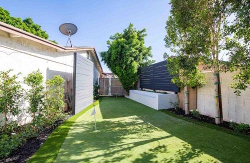 Booker T. Washington House | Downtown Modern Oasis