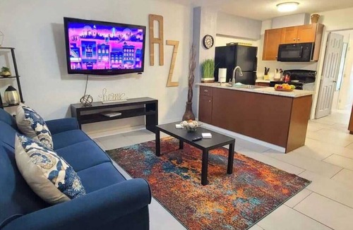 Garfield Apartment | Downtown Phoenix Triplex w/Backyard & Free