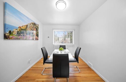 Birmingham Apartment | DT Green Haven 4-Bed Sanctuary in Vibrant Loco