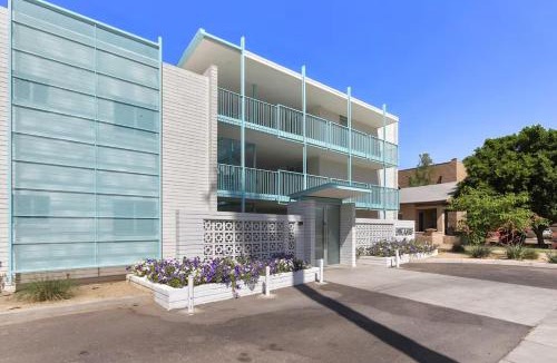 Roosevelt House | DTPH Cozy Corner - Pool & Parking