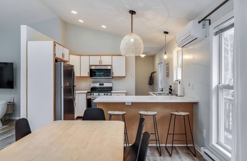 Mears House | Dunes & Waves Retreat - Perfect Lake Getaway