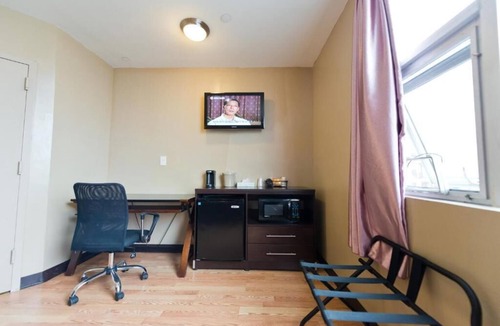 Flushing Chinatown Hotel | Dynasty Hotel and Suites New York LaGuardia Hotel