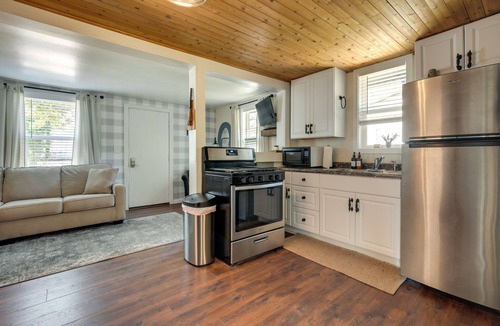 Eagle River Cabin | Eagle River Retreat Near Dam Lake w/Boat Dock!