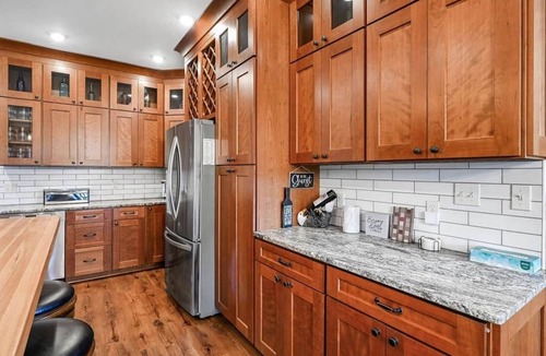 St Germain House | Eagles Bluff - 6 Br Lakefront Cabin on 20 acres