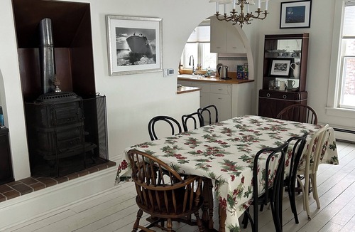 Harbor Springs House | East Bluff Overlook - 4 bedroom cottage in Harbor Springs