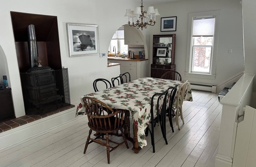 Harbor Springs House | East Bluff Overlook - 4 bedroom cottage in Harbor Springs