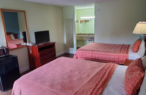 National Gardens Hotel | Econo Inn - Ormond Beach